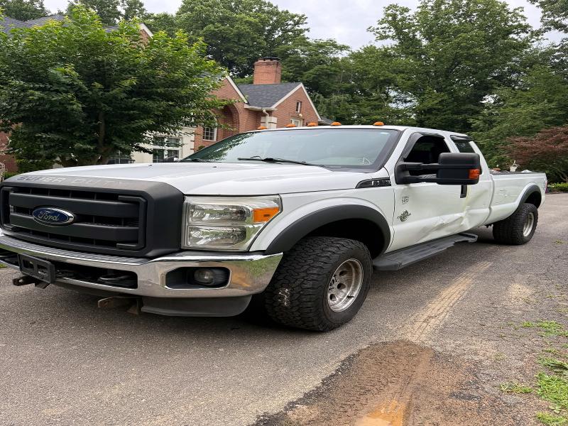 59236906 :رقم المزاد ، 1FT8X3BT0CEC28725 vin ، 2012 Ford F350 مزاد بيع