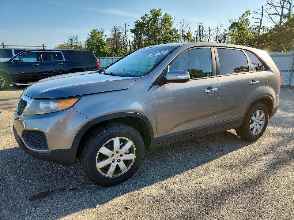 Auction sale of the 2012 Kia Sorento, vin: 5XYKT3A17CG202695, lot number: 58917856