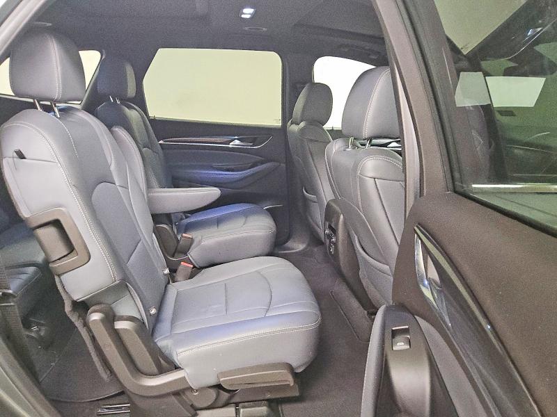 60696186 :رقم المزاد ، 5GAERBKW6PJ243083 vin ، 2023 Buick Enclave مزاد بيع