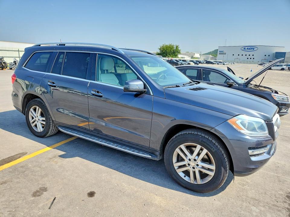 Продажа на аукционе авто 2014 Mercedes-benz Gl, vin: 4JGDF7CE5EA325658, номер лота: 61923426