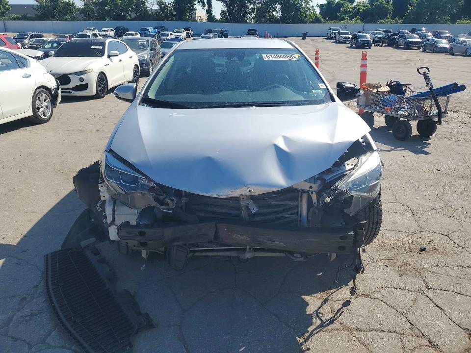 Продаж на аукціоні авто 2018 Toyota Corolla, vin: 5YFBURHE8JP793850, номер лоту: 61494056