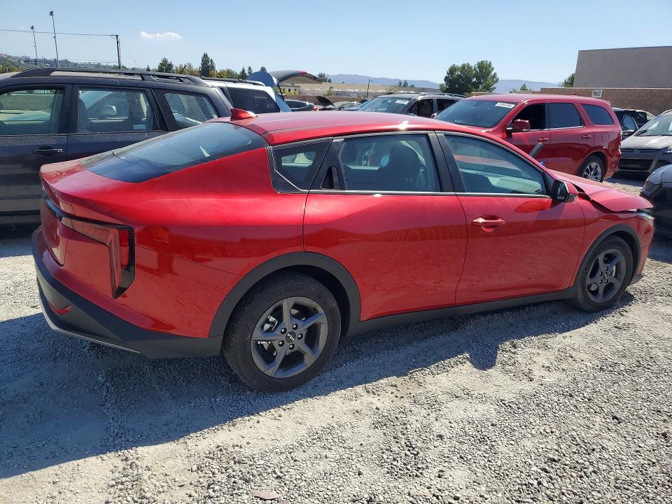 Продажа на аукционе авто 2025 Kia K4, vin: 3KPFT4DEXSE197932, номер лота: 61378196