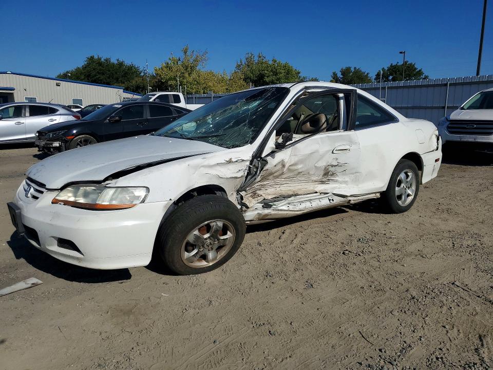 Продажа на аукционе авто 2001 Honda Accord, vin: 1HGCG327X1A001383, номер лота: 62698496