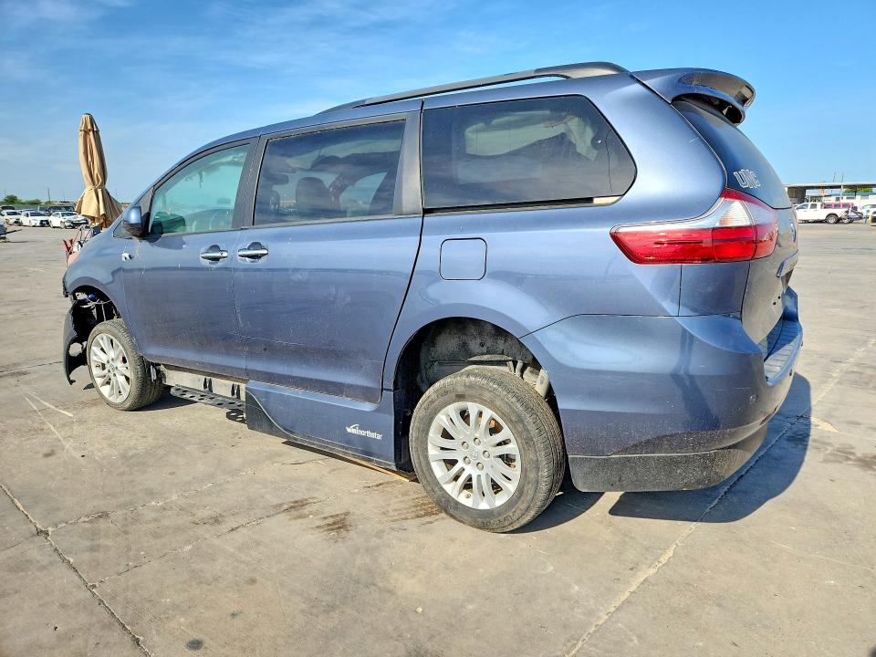 2017 Toyota Sienna მანქანა იყიდება აუქციონზე, vin: 5TDYZ3DC4HS875413, აუქციონის ნომერი: 59893326