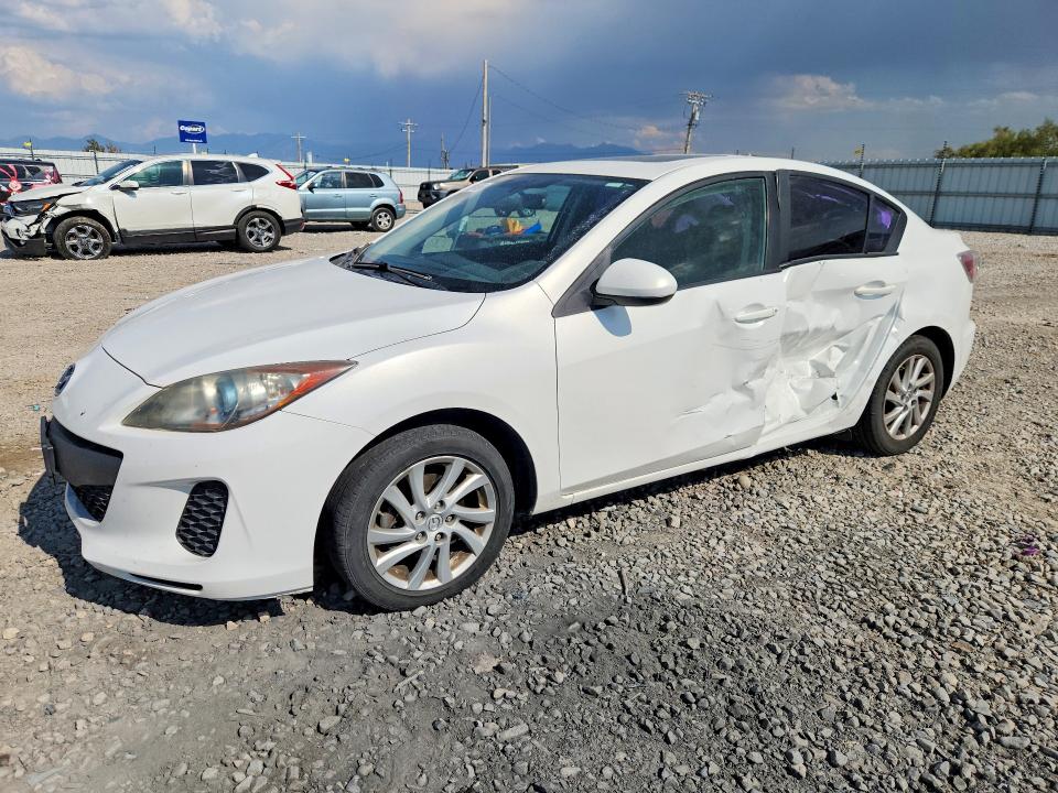 2012 Mazda 3 მანქანა იყიდება აუქციონზე, vin: JM1BL1W76C1645261, აუქციონის ნომერი: 63201496