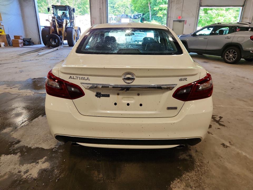 Продажа на аукционе авто 2018 Nissan Altima, vin: 1N4AL3APXJC472379, номер лота: 58785736