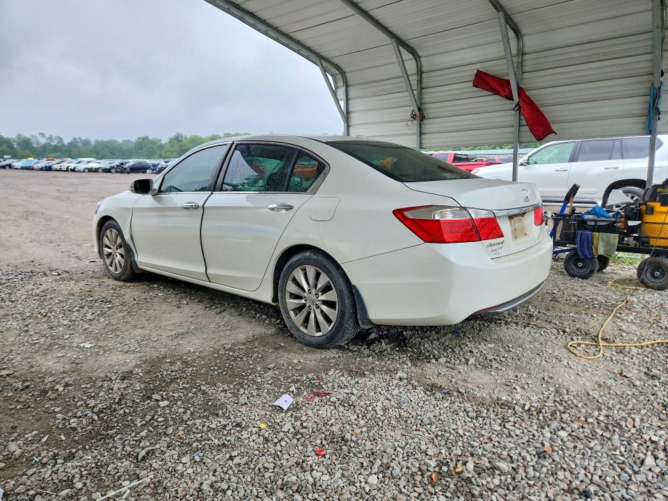 Продаж на аукціоні авто 2015 Honda 5500ppg, vin: 1HGCR2F85FA260085, номер лоту: 60847996