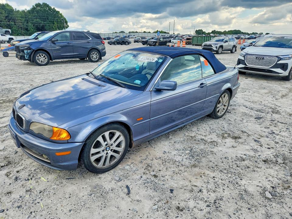 61296526 :رقم المزاد ، WBABS53472JU91448 vin ، 2002 Bmw 330 مزاد بيع