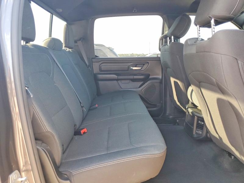 63463756 :رقم المزاد ، 1C6RRFGG0PN624288 vin ، 2023 Ram 1500 مزاد بيع