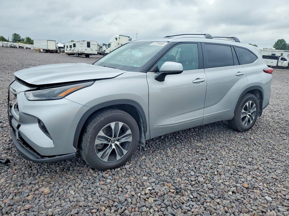 62759686 :رقم المزاد ، 5TDKDRBH8PS012604 vin ، 2023 Toyota Highlander مزاد بيع