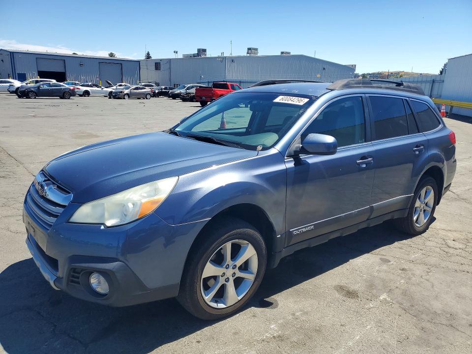Продажа на аукционе авто 2014 Subaru Outback, vin: 4S4BRBKC8E3200482, номер лота: 60084296