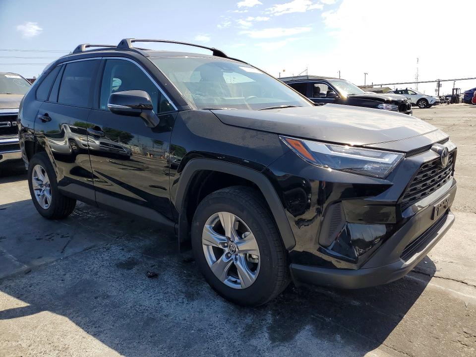 Продажа на аукционе авто 2025 Toyota Rav4, vin: 2T3W1RFV0SW432505, номер лота: 61766326