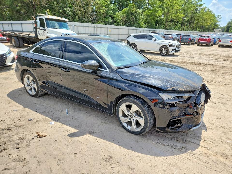 Продажа на аукционе авто 2022 Audi A3, vin: WAUAUDGY8NA031555, номер лота: 62577456