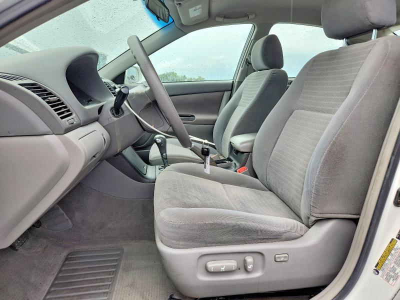 62634496 :رقم المزاد ، 4T1BE32K06U711074 vin ، 2006 Toyota Camry مزاد بيع