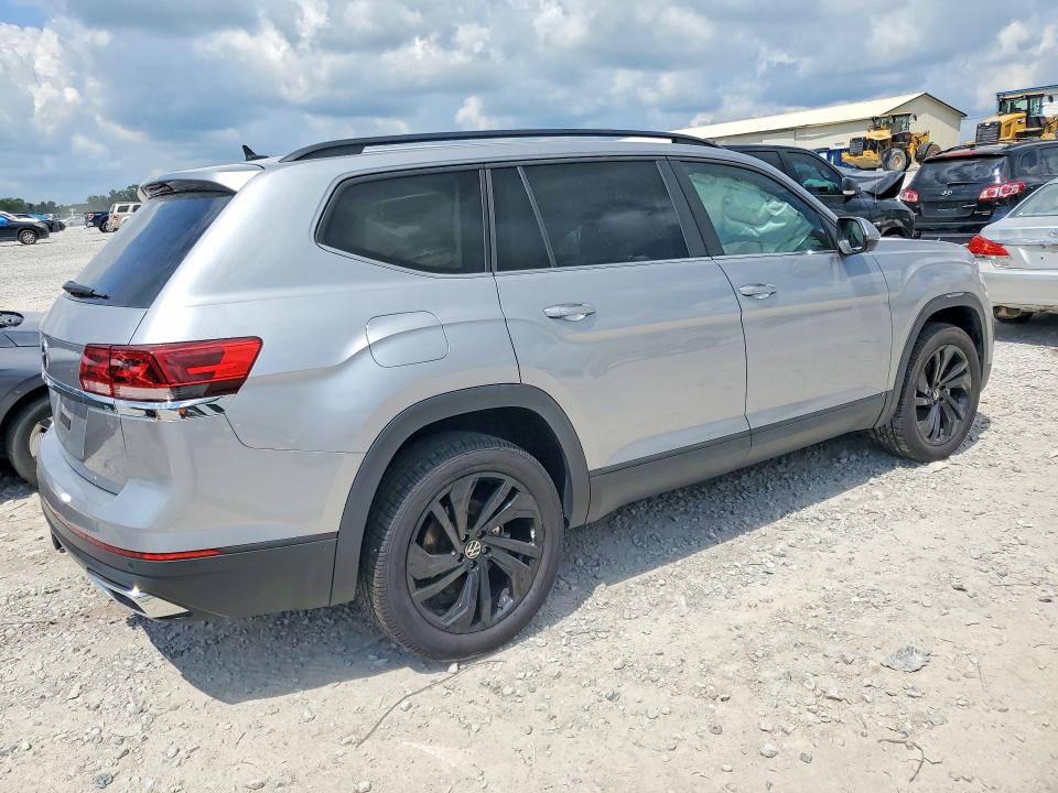 60365046 :رقم المزاد ، 1V2JR2CA8NC538752 vin ، 2022 Volkswagen Atlas مزاد بيع