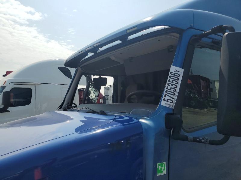 2014 Volvo Vn მანქანა იყიდება აუქციონზე, vin: 4V4NC9EG7EN153626, აუქციონის ნომერი: 57053506