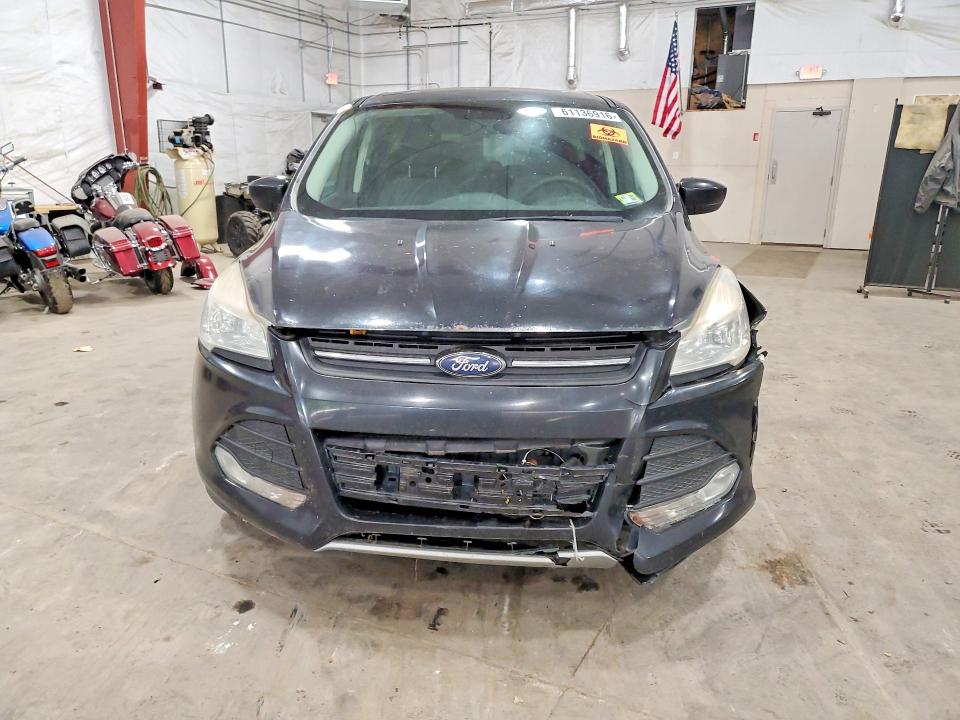 2015 Ford Escape მანქანა იყიდება აუქციონზე, vin: 1FMCU9G98FUC13897, აუქციონის ნომერი: 61136916