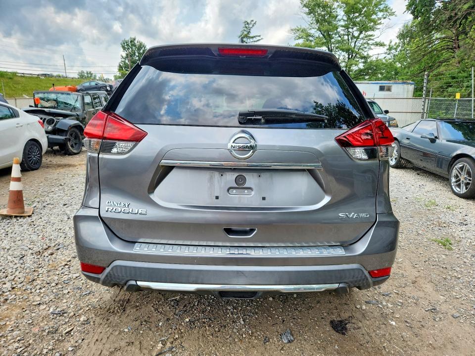 62237166 :رقم المزاد ، KNMAT2MV3JP565977 vin ، 2018 Nissan Rogue مزاد بيع