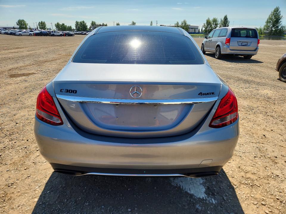 61179706 :رقم المزاد ، 55SWF4KBXFU029660 vin ، 2015 Mercedes-benz C مزاد بيع