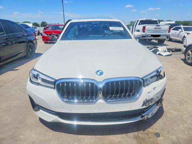 62882026 :رقم المزاد ، WBA13BJ07NCJ67397 vin ، 2022 Bmw 530 مزاد بيع