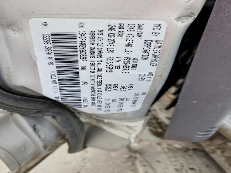 Продажа на аукционе авто 2000 Dodge Grand Caravan, vin: 1B4GP44R2YB638287, номер лота: 62654096