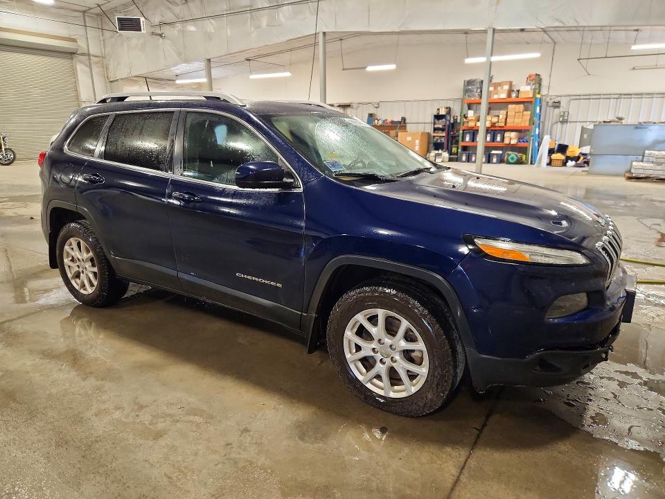 Продажа на аукционе авто 2016 Jeep Cherokee, vin: 1C4PJMCS2GW132779, номер лота: 60353916