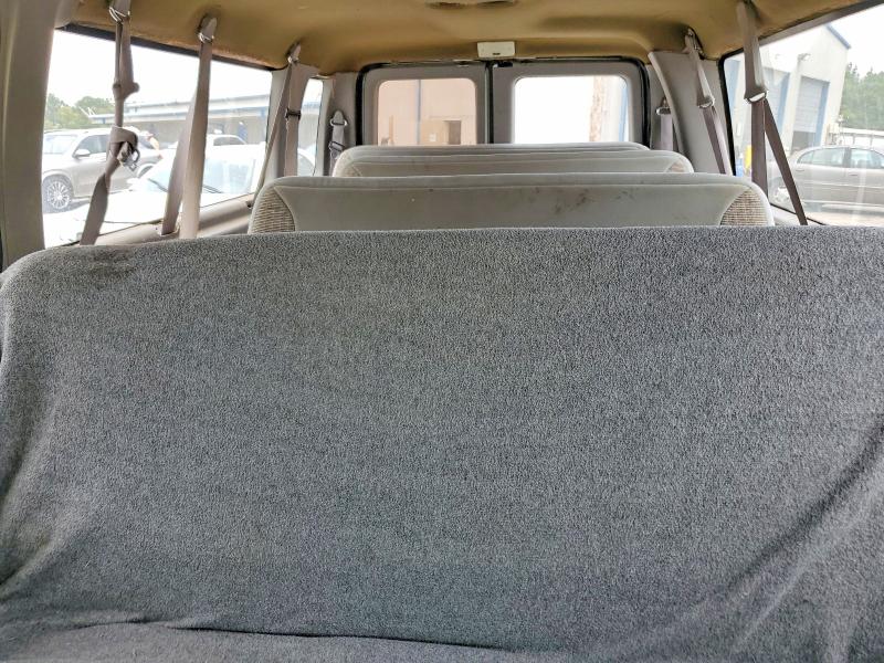 62934966 :رقم المزاد ، 1FBSS31L9WHA44882 vin ، 1998 Ford E350 مزاد بيع