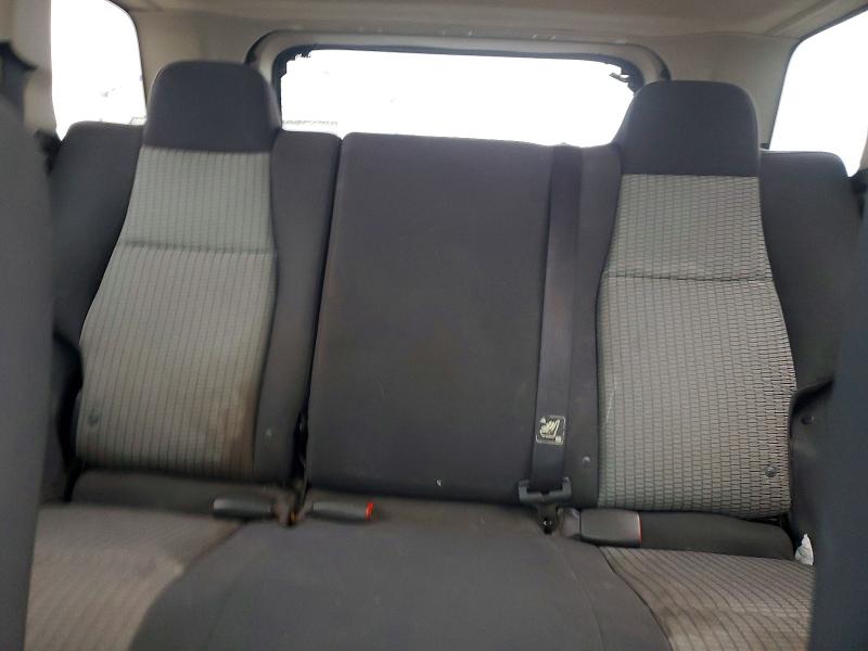 60824406 :رقم المزاد ، 1J4PR4GKXAC130753 vin ، 2010 Jeep Grand Cherokee مزاد بيع