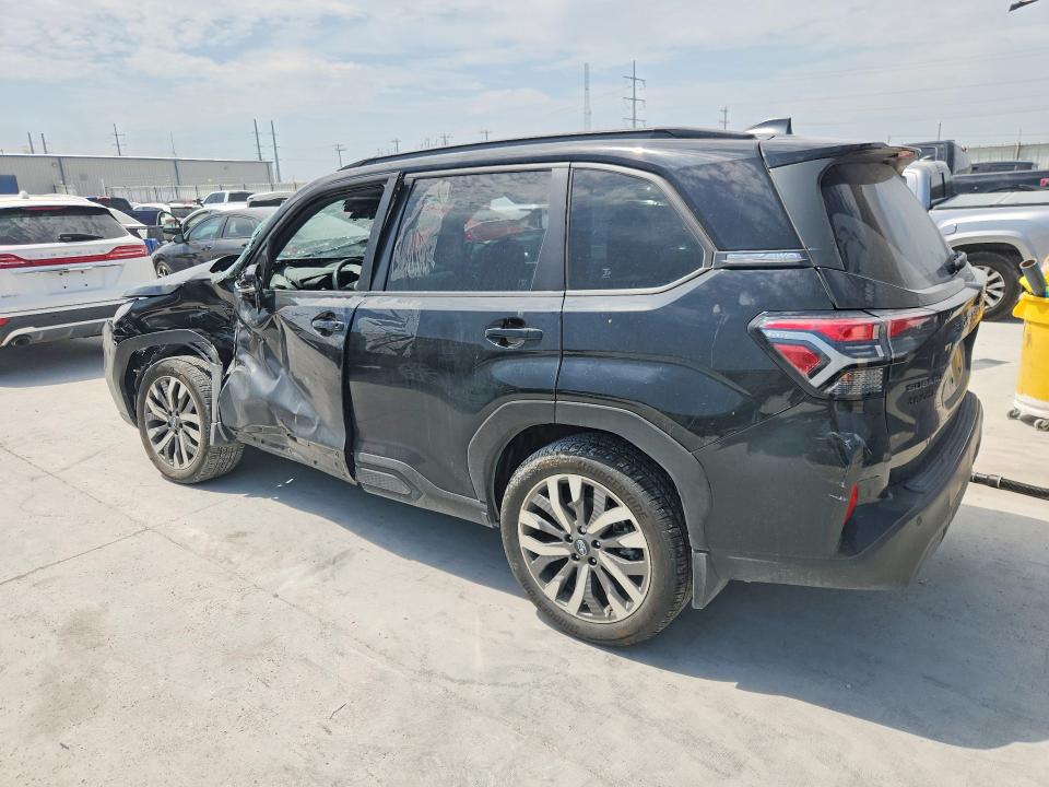 Продажа на аукционе авто 2025 Subaru Forester, vin: JF2SLDTC4SH578816, номер лота: 62684296