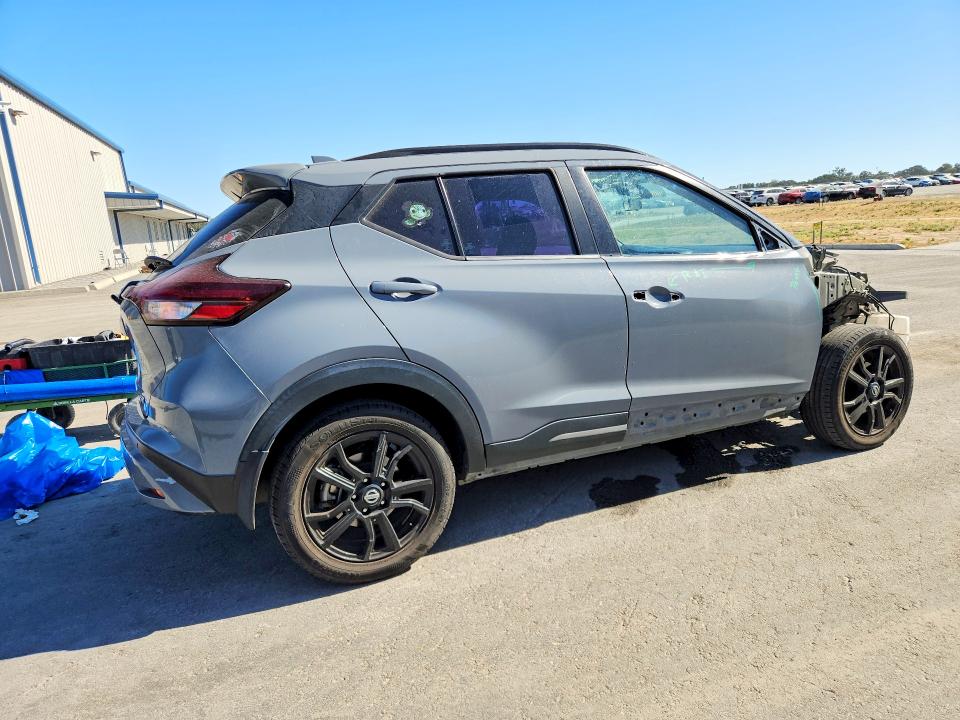 60711156 :رقم المزاد ، 3N1CP5DV4ML517020 vin ، 2021 Nissan Kicks مزاد بيع