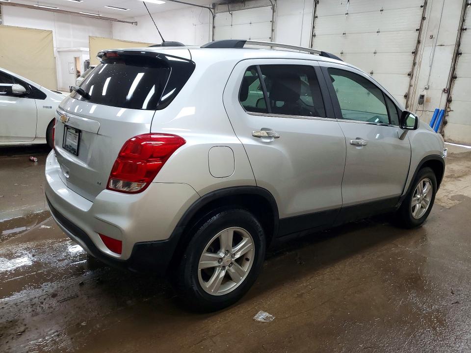 60451846 :رقم المزاد ، KL7CJPSB9HB172137 vin ، 2017 Chevrolet Trax مزاد بيع