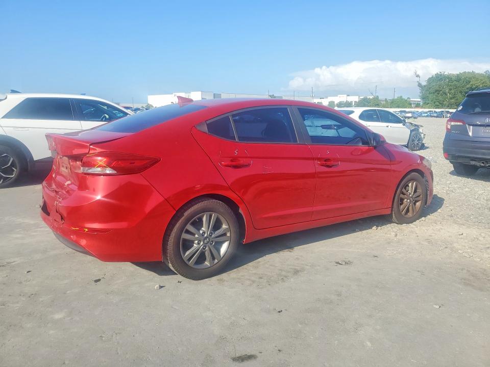 61369476 :رقم المزاد ، 5NPD84LF2HH020511 vin ، 2017 Hyundai Elantra مزاد بيع