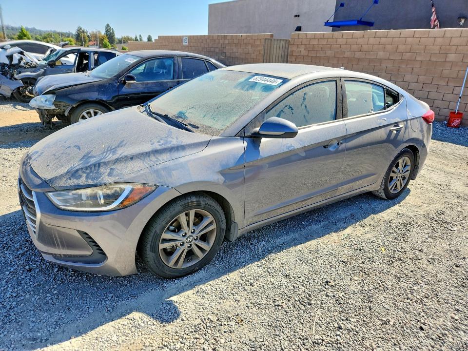 Продажа на аукционе авто 2018 Hyundai Elantra, vin: 5NPD84LF6JH260232, номер лота: 62944446