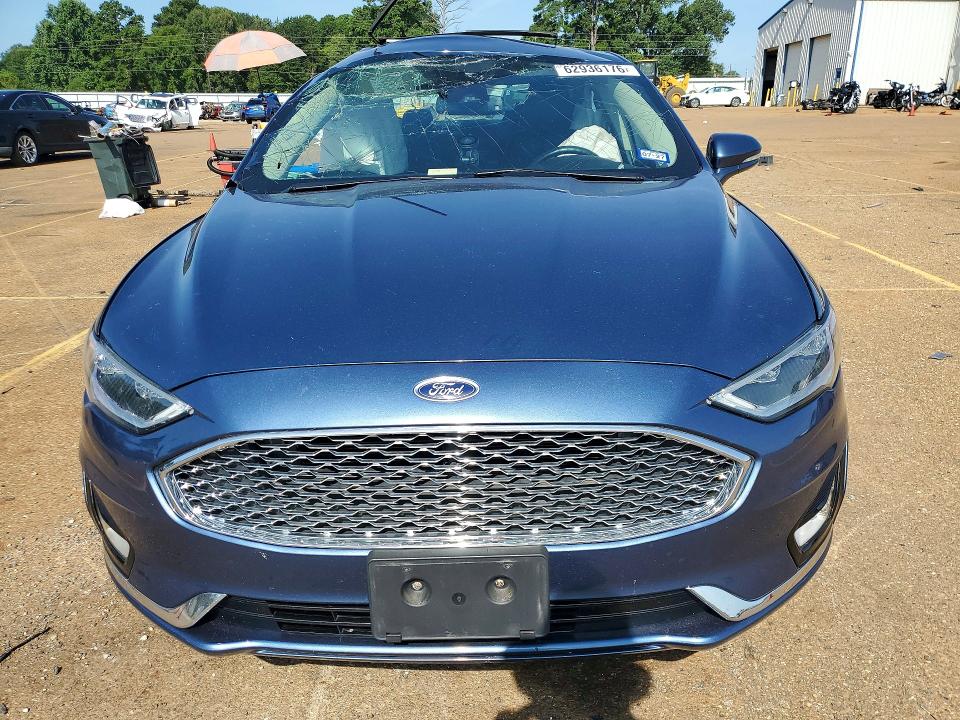 Продажа на аукционе авто 2019 Ford Fusion, vin: 3FA6P0RU5KR123815, номер лота: 62936176