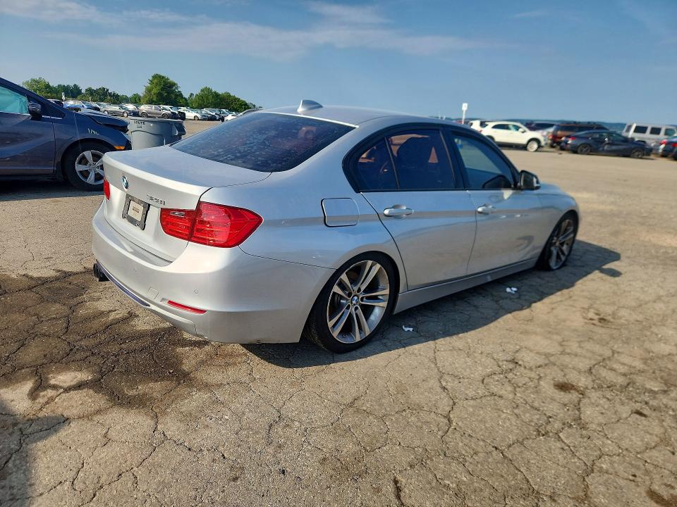 2014 Bmw 328 მანქანა იყიდება აუქციონზე, vin: WBA3B5G51ENS06604, აუქციონის ნომერი: 60674976