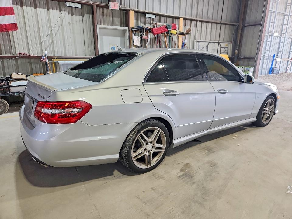 Продаж на аукціоні авто 2012 Mercedes-benz E, vin: WDDHF9BB7CA545010, номер лоту: 63039526