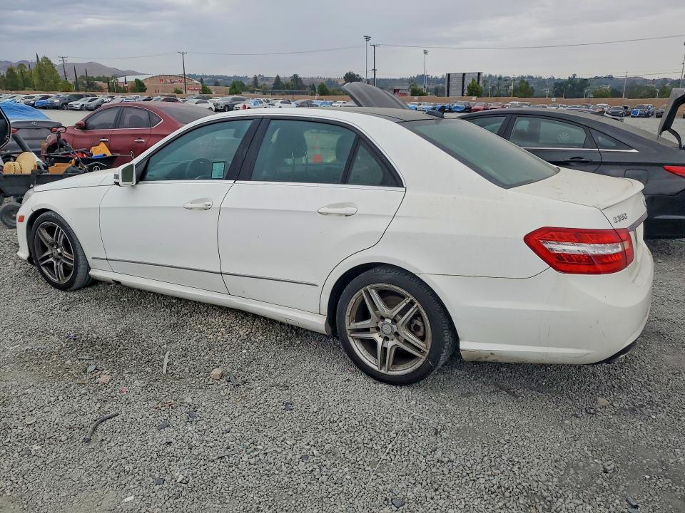 Продажа на аукционе авто 2013 Mercedes-benz E, vin: WDDHF5KB6DA739280, номер лота: 61247366