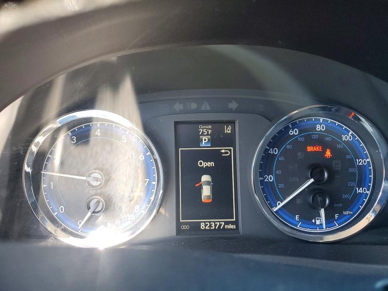 Продажа на аукционе авто 2018 Toyota Corolla, vin: 2T1BURHE4JC008028, номер лота: 60797386
