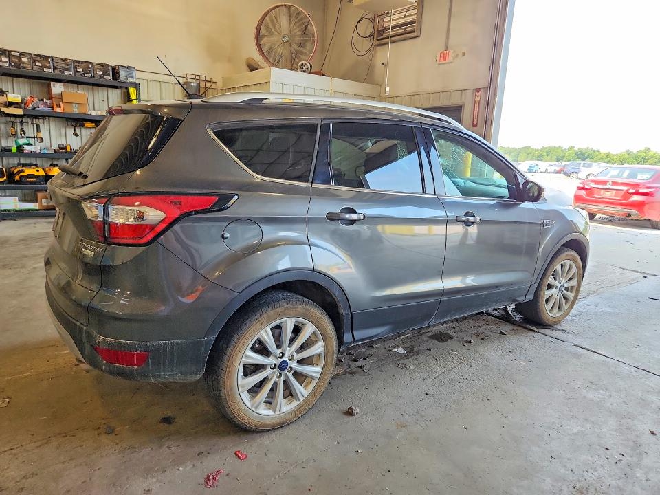 Aukcja sprzedaży 2017 Ford Escape, vin: 1FMCU0J97HUC13705, numer aukcji: 62872796