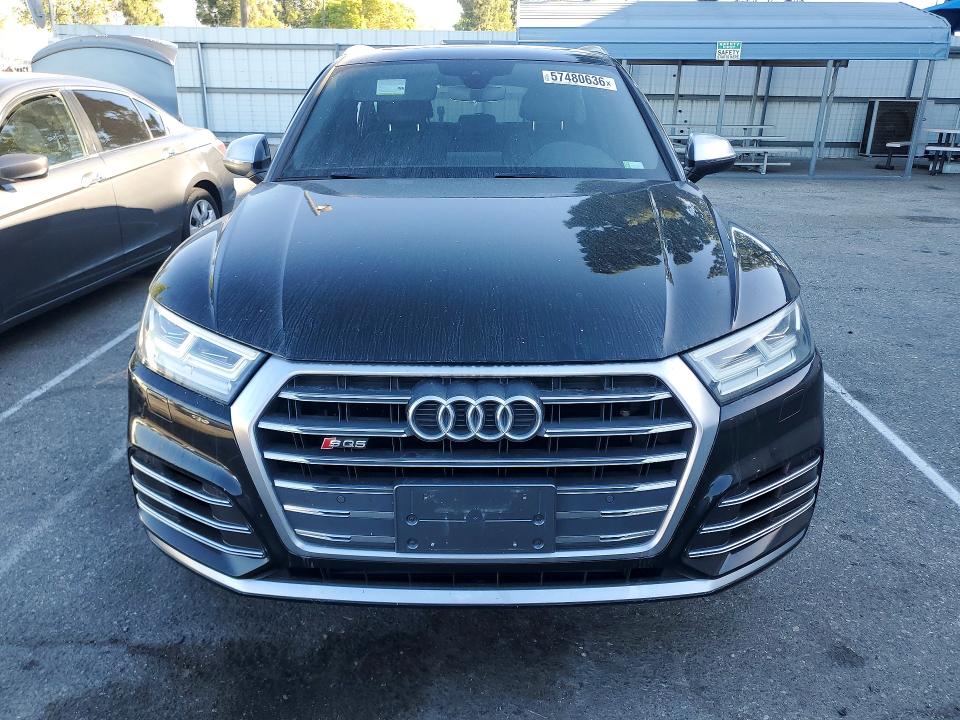 2018 Audi Sq5 მანქანა იყიდება აუქციონზე, vin: WA1A4AFY0J2001211, აუქციონის ნომერი: 57480636