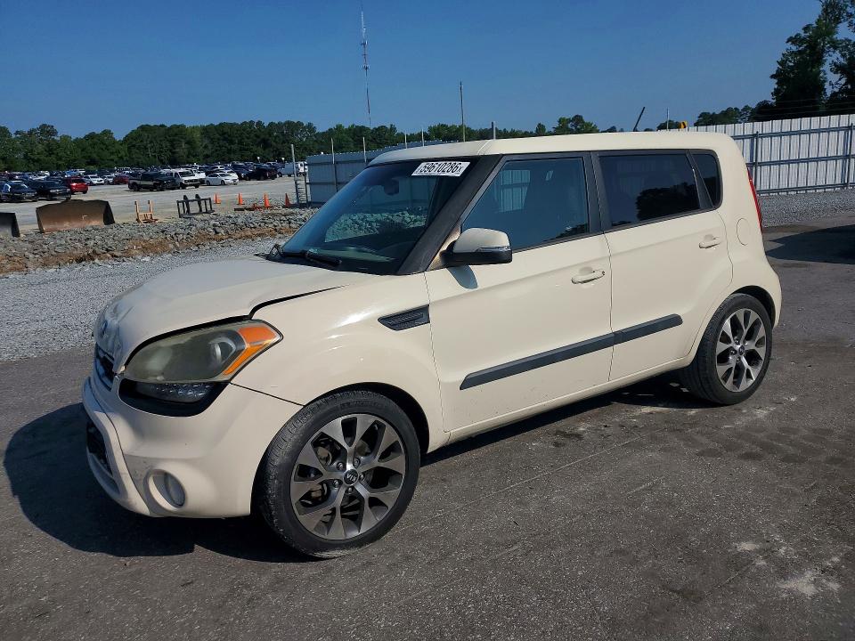 2013 Kia Soul მანქანა იყიდება აუქციონზე, vin: KNDJT2A63D7509765, აუქციონის ნომერი: 59610286