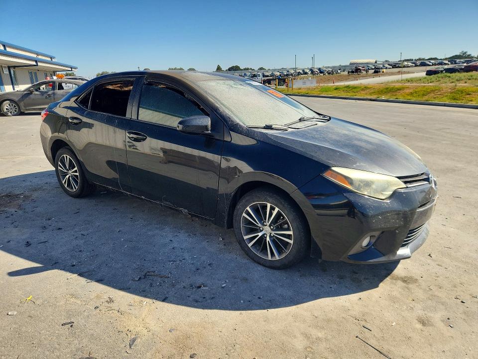 60509726 :رقم المزاد ، 5YFBURHE9GP442552 vin ، 2016 Toyota Corolla مزاد بيع