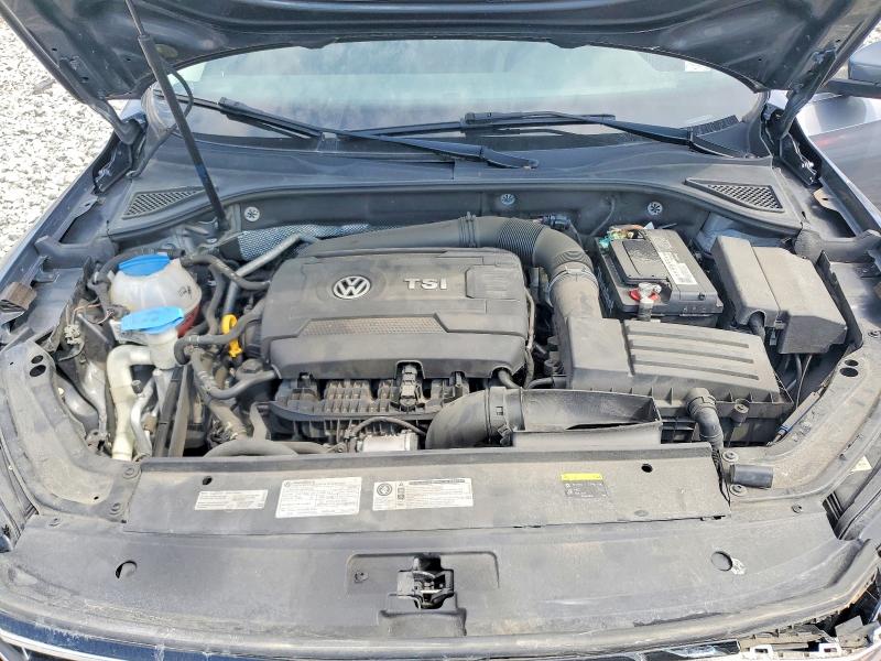 62590856 :رقم المزاد ، 1VWBT7A37HC073987 vin ، 2017 Volkswagen Passat مزاد بيع