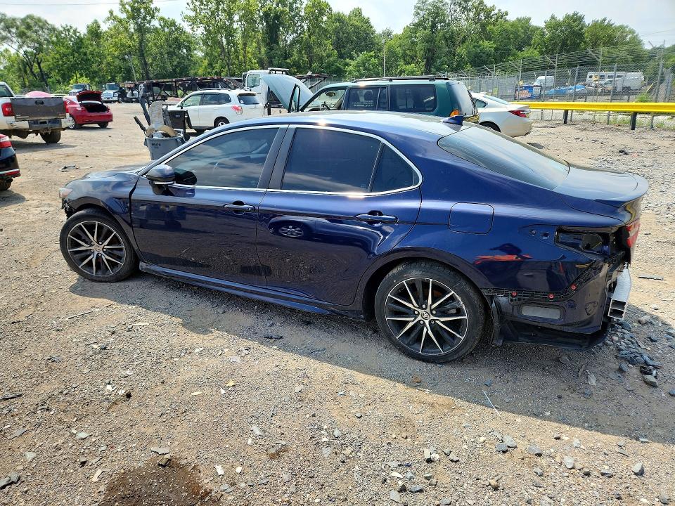 Продаж на аукціоні авто 2022 Toyota Camry, vin: 4T1G11AK6NU714146, номер лоту: 61306626