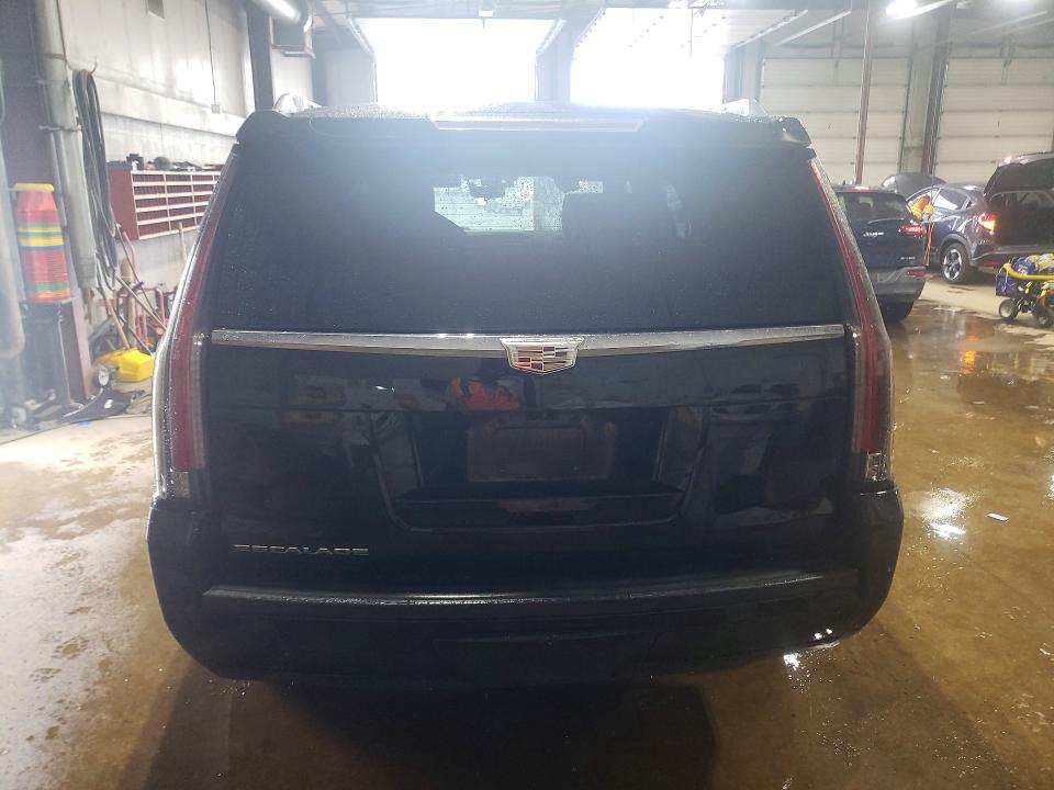 2018 Cadillac Escalade მანქანა იყიდება აუქციონზე, vin: 1GYS4BKJ3JR382417, აუქციონის ნომერი: 59663326