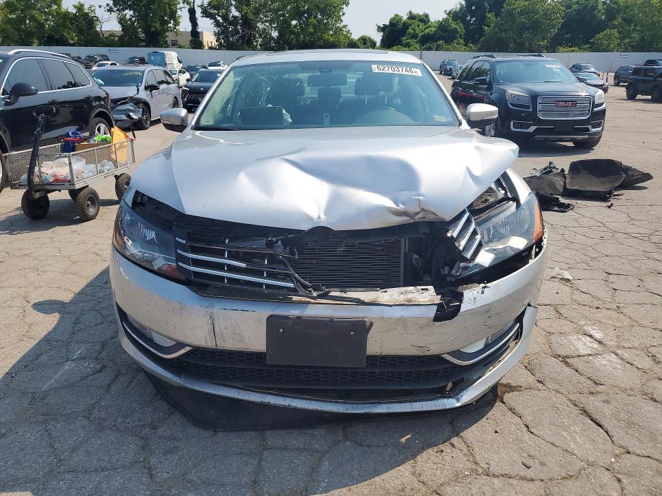 Продаж на аукціоні авто 2015 Volkswagen Passat, vin: 1VWCV7A33FC053005, номер лоту: 62703746