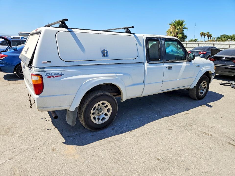 61781226 :رقم المزاد ، 4F4YR16V13TM09099 vin ، 2003 Mazda B3000 مزاد بيع