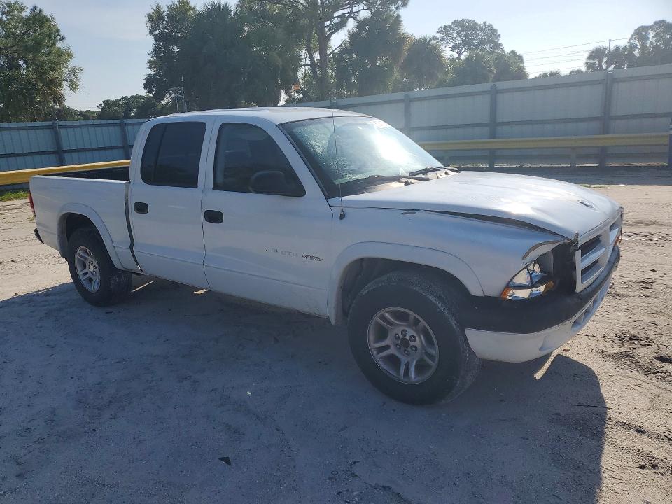 62941286 :رقم المزاد ، 1B7HL38N82S607556 vin ، 2002 Dodge Dakota مزاد بيع