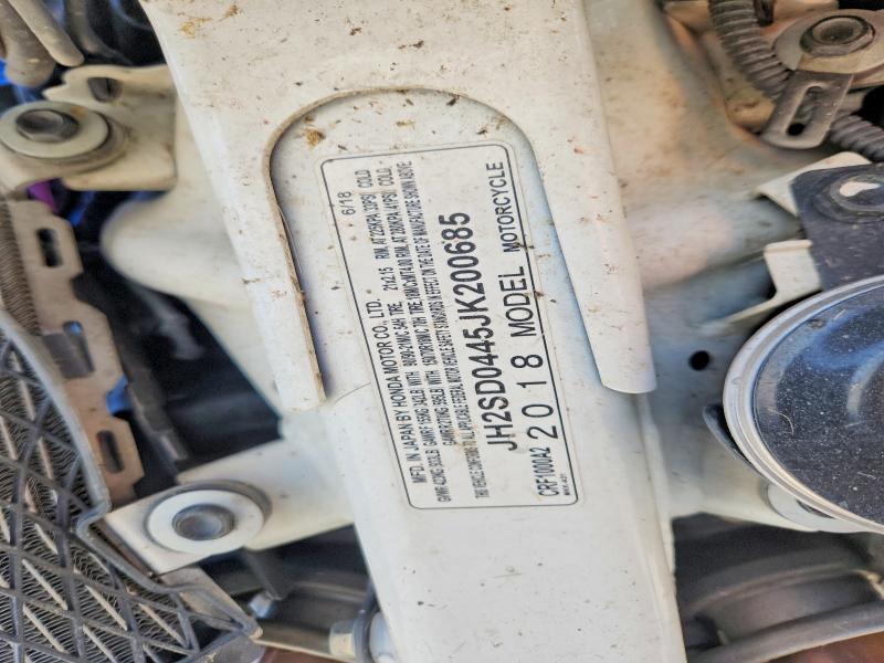 60316116 :رقم المزاد ، JH2SD0445JK200685 vin ، 2018 Honda Crf1000 مزاد بيع