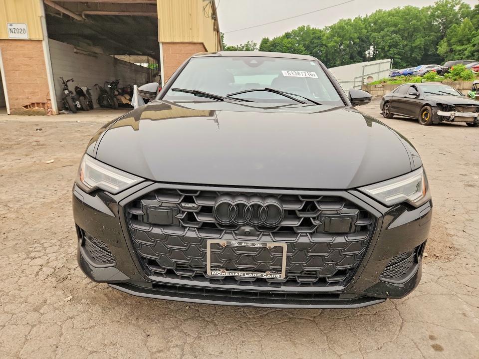 61387716 :رقم المزاد ، WAUE3BF25RN028262 vin ، 2024 Audi A6 مزاد بيع
